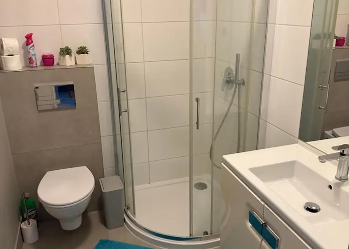 Centrum דירה צ'סטוצ'ובה